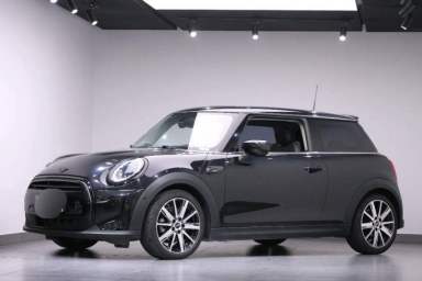 Used MINI 2023 1.5T COOPER Artist