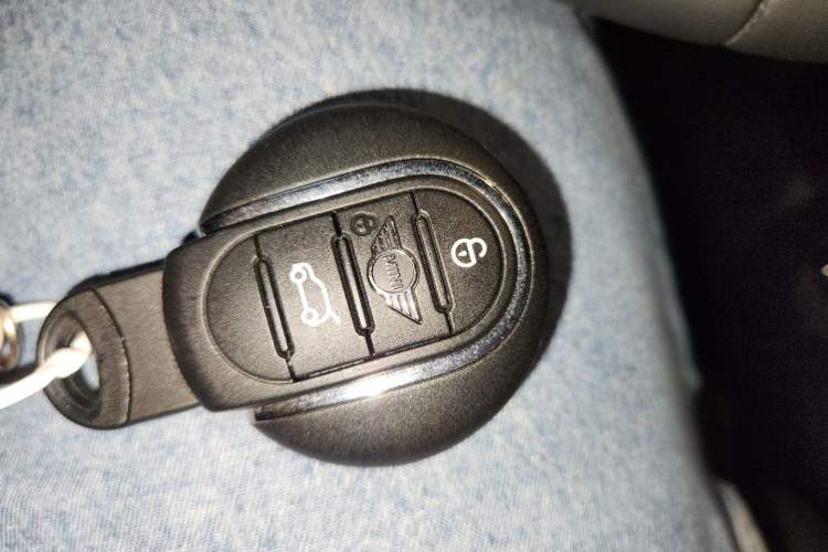 Used MINI 2023 2.0T COOPER S King's Cross Special Edition Five-Door Version Vehicle Key