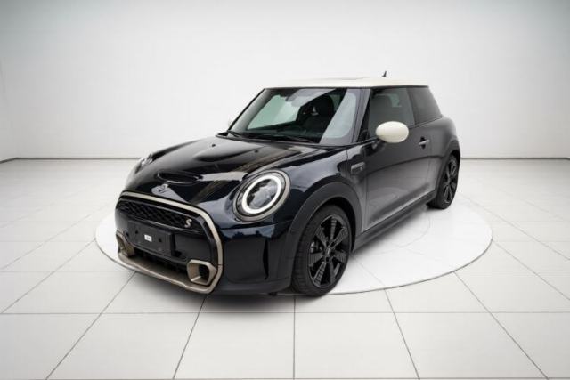 Used MINI 2023 Updated 2.0T COOPER S Artist