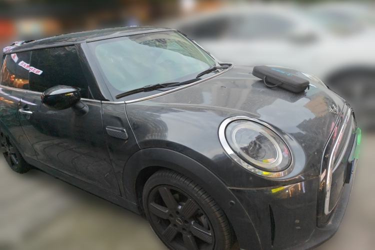 Used MINI 2023 Updated 1.5T COOPER Artist Front Right 45 Deg