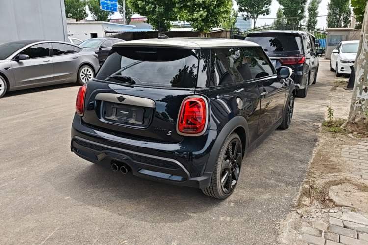 Used MINI 2023 Updated 2.0T COOPER S Artist Rear Right 45 Deg