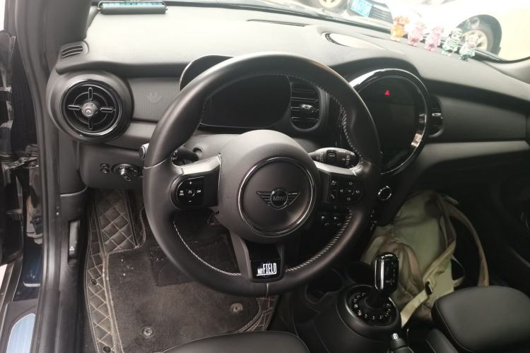 Used MINI 2023 1.5T COOPER Midnight Escape Special Edition Steering Wheel