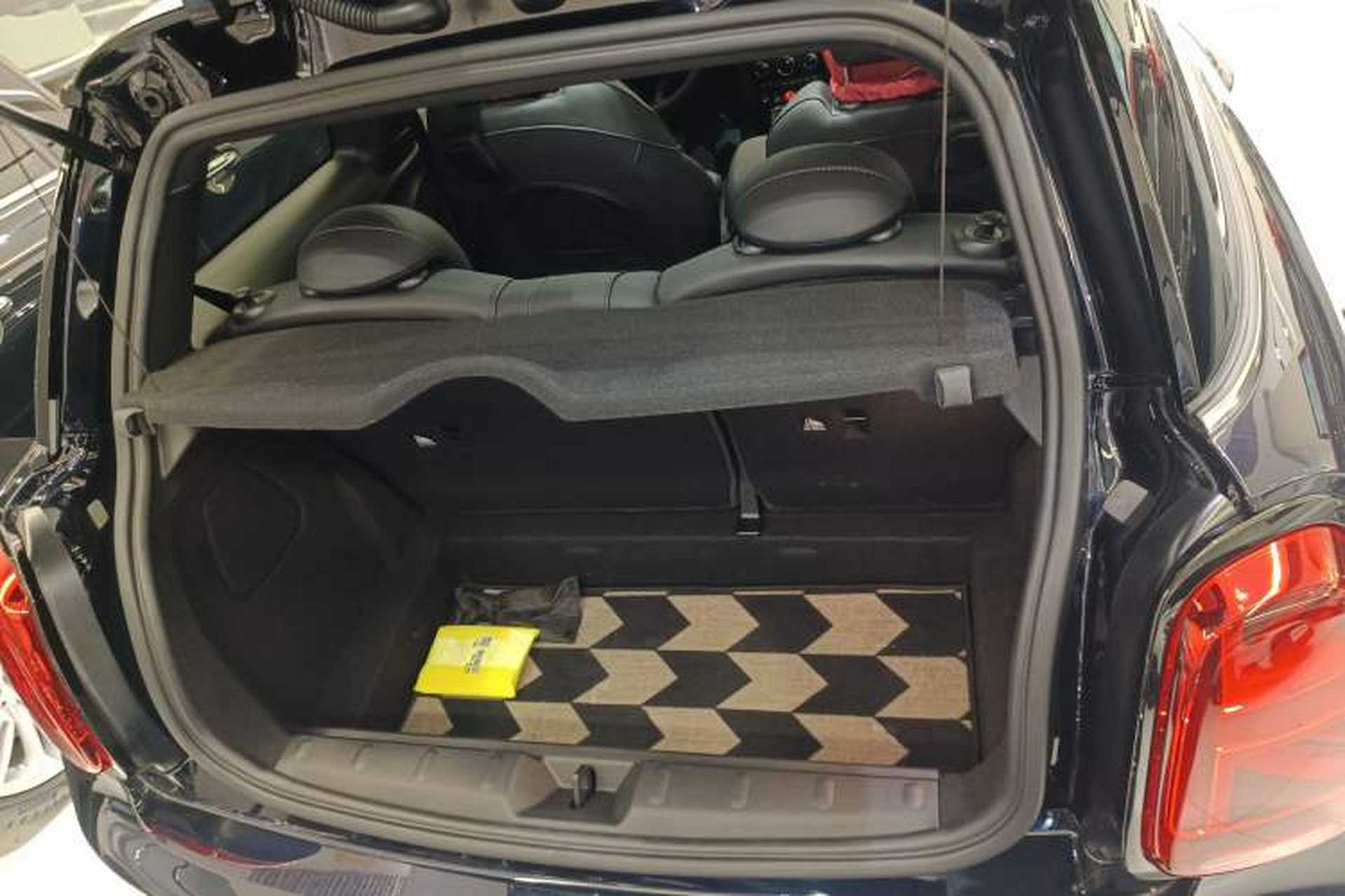 Used MINI 2023 Updated 1.5T COOPER Artist Trunk