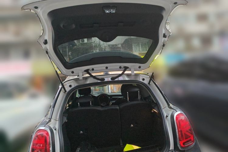 Used MINI 2023 Updated 1.5T COOPER Artist Trunk