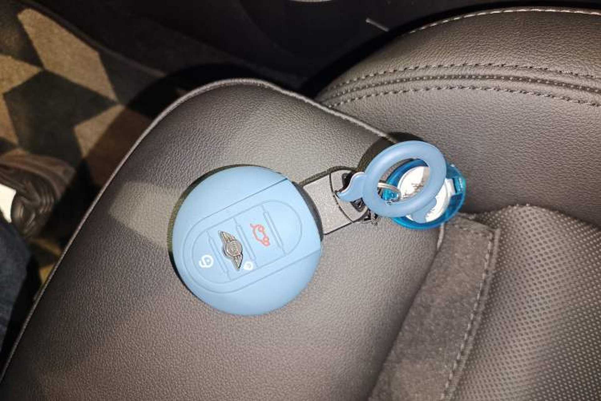 Used MINI 2023 Updated 1.5T COOPER Artist Vehicle Key