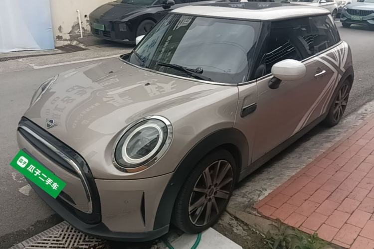 Used MINI 2023 Updated 1.5T COOPER Artist Guazi used car, China used car export, Used car for sale, Used cars, Cheapest cars for sale