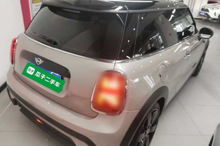 Used MINI 2023 Updated 1.5T COOPER Artist Rear Right 45 Deg
