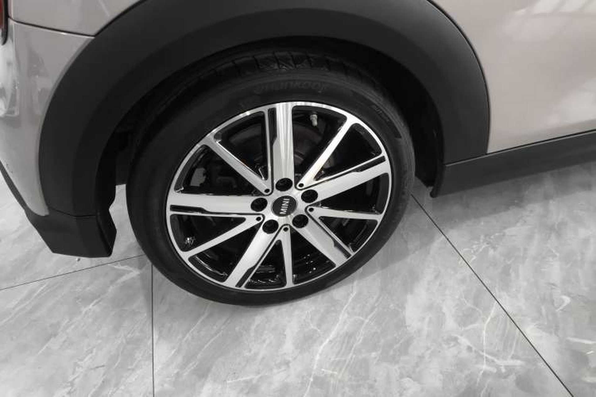 Used MINI 2023 1.5T COOPER Artist Right Rear Wheel Hub
