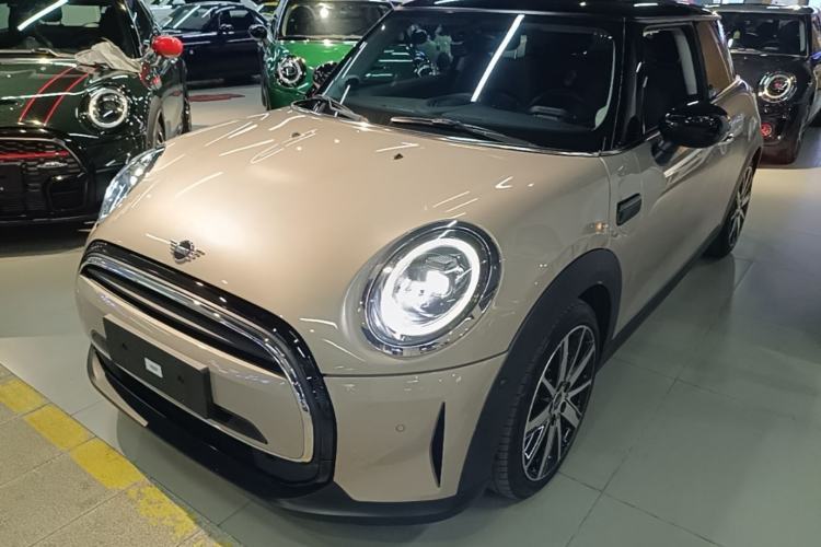 Used MINI 2023 Updated 1.5T COOPER Artist Guazi used car, China used car export, Used car for sale, Used cars, Cheapest cars for sale