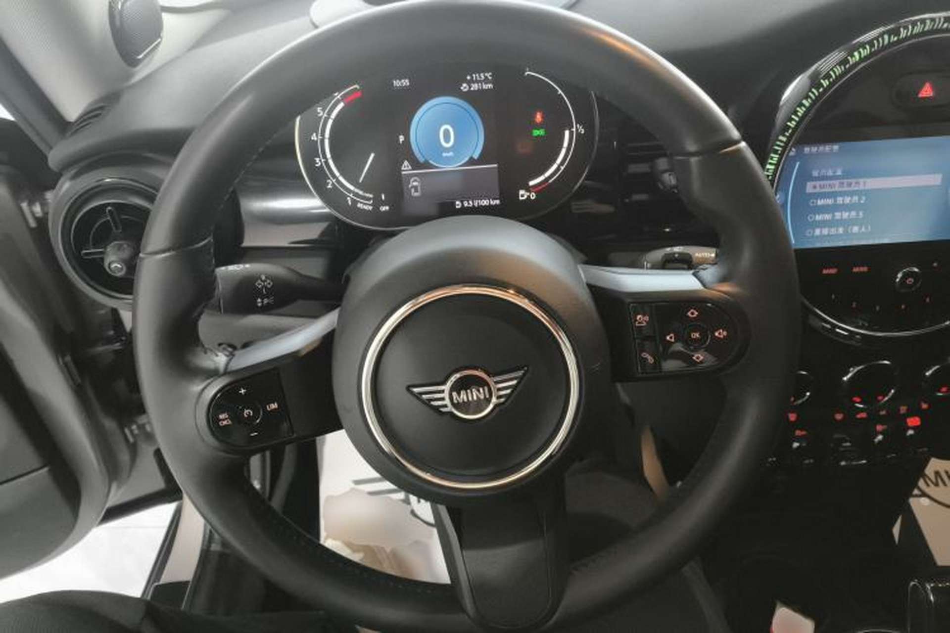 Used MINI 2023 1.5T COOPER Artist Steering Wheel