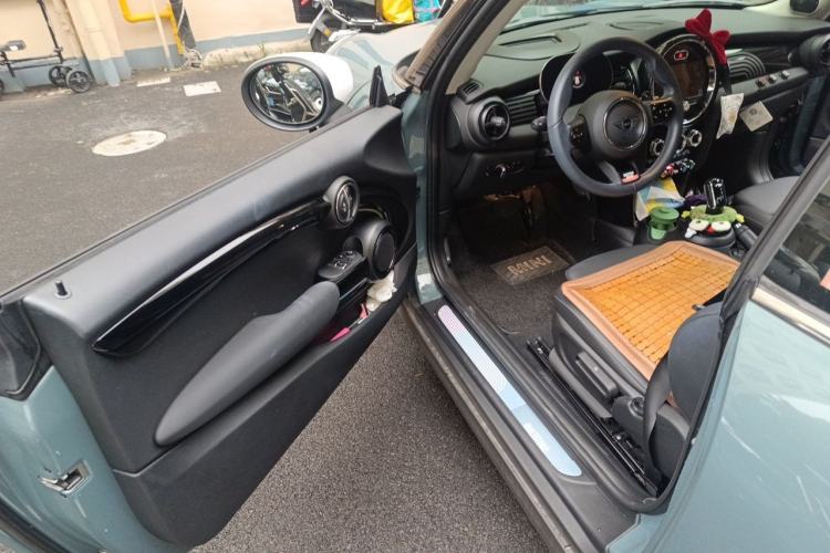 Used MINI 2023 2.0T COOPER S Arc Edition Driver Seat