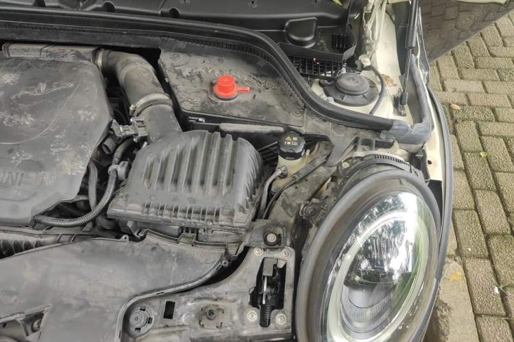 Used MINI 2023 1.5T COOPER Artist Engine Bay Left