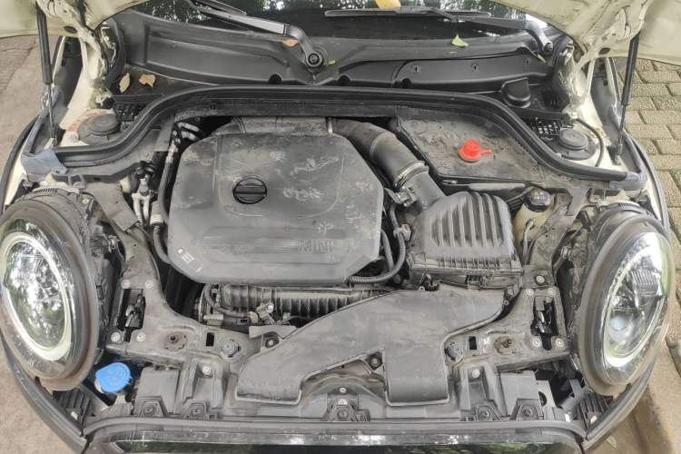 Used MINI 2023 1.5T COOPER Artist Engine Bay