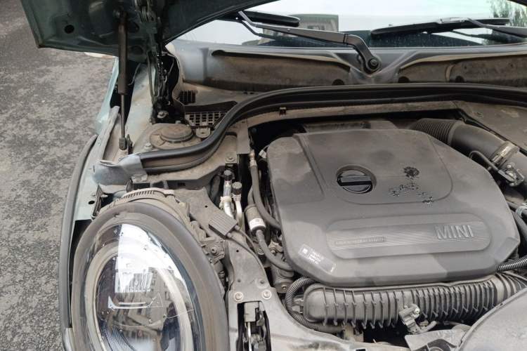 Used MINI 2023 2.0T COOPER S Arc Edition Engine Bay Right