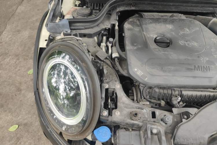Used MINI 2023 1.5T COOPER Artist Engine Bay Right