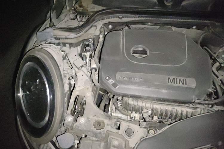 Used MINI 2023 1.5T COOPER Artist Five-Door Edition Engine Bay Right