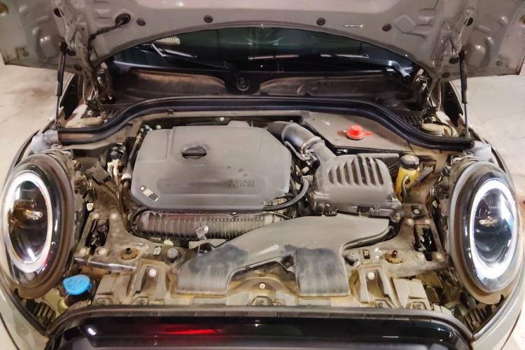 Used MINI 2023 2.0T COOPER S Artist Five-Door Edition Engine Bay
