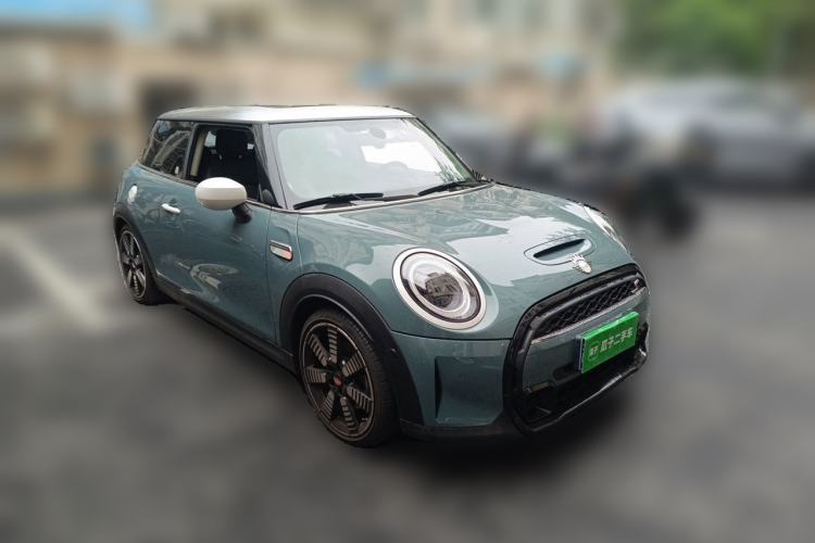 Used MINI 2023 2.0T COOPER S Arc Edition Front Right 45 Deg