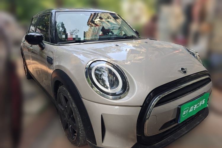 Used MINI 2023 Updated 1.5T COOPER Artist Five-Door Edition Front Right 45 Deg