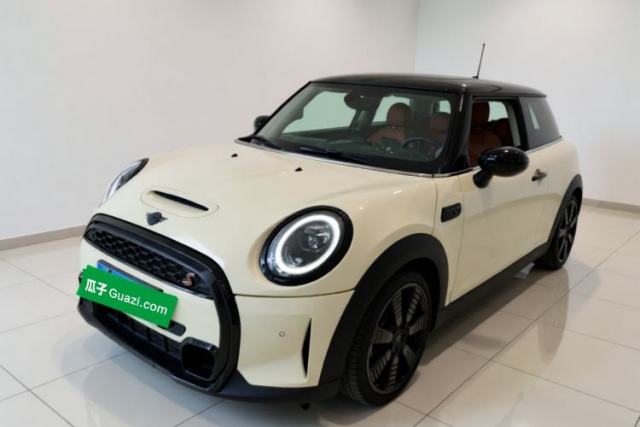 Used MINI 2023 2.0T COOPER S Artist