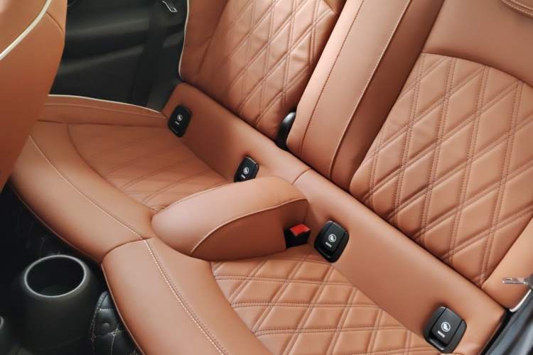 Used MINI 2023 2.0T COOPER S Artist Left Rear Seat