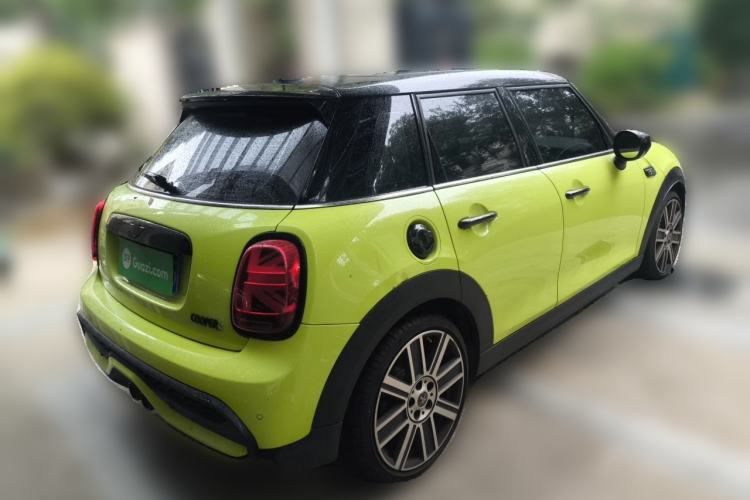 Used MINI 2023 Facelift 2.0T COOPER S Artist Five-Door Edition Rear Right 45 Deg