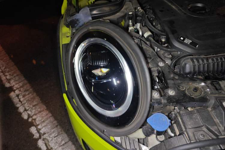 Used MINI 2023 Second Facelift 2.0T COOPER S CABRIO Artist Right Front Headlight