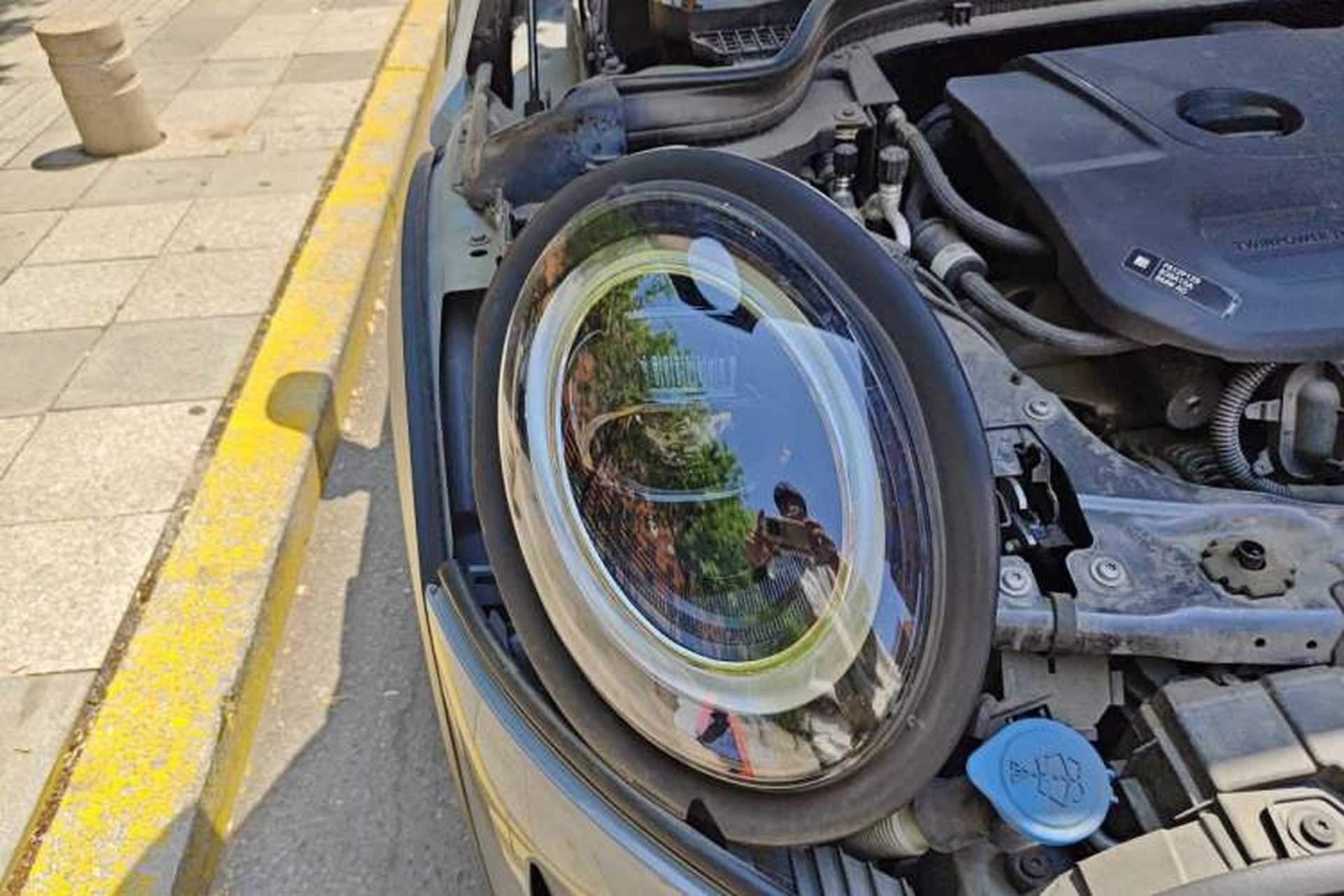Used MINI 2023 1.5T COOPER Artist Five-Door Edition Right Front Headlight