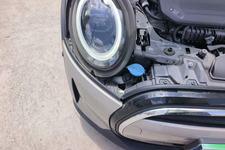 Used MINI 2023 Updated 1.5T COOPER Artist Right Front Headlight