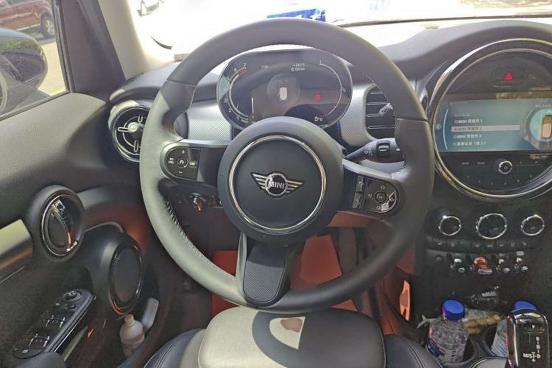 Used MINI 2023 1.5T COOPER Artist Five-Door Edition Steering Wheel