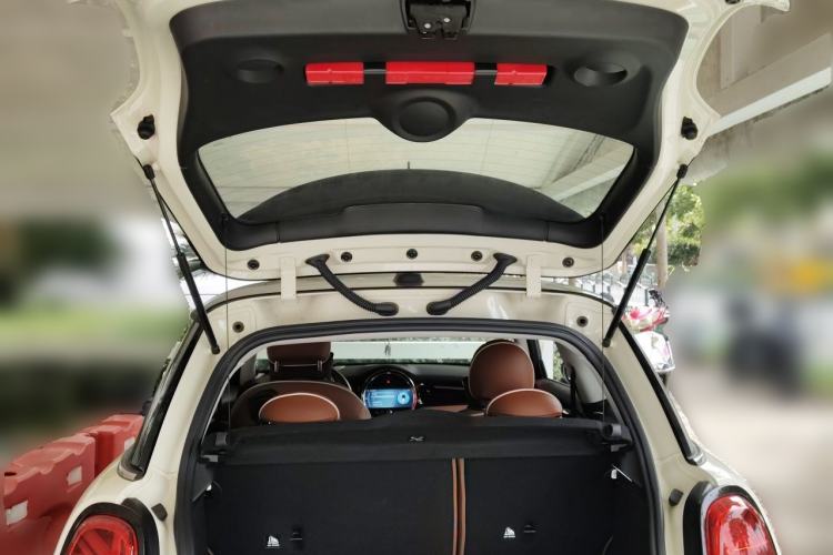 Used MINI 2023 2.0T COOPER S Artist Trunk