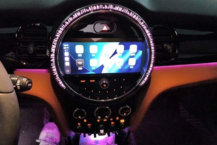 Used MINI 2023 Updated 2.0T COOPER S Artist Audio And AC Panel