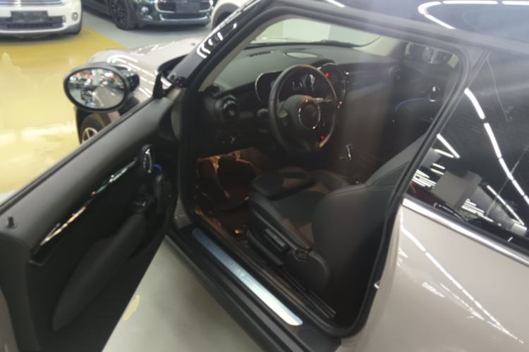 Used MINI 2023 Updated 1.5T COOPER Artist Driver Seat