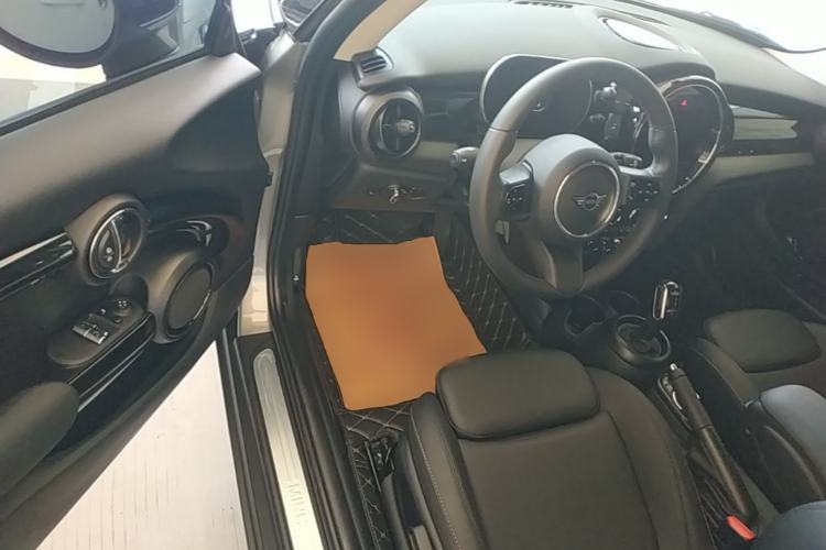Used MINI 2023 Updated 1.5T COOPER Artist Driver Seat