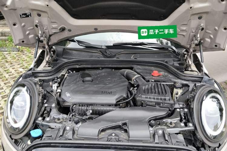 Used MINI 2023 1.5T COOPER Artist Five-Door Edition Engine Bay