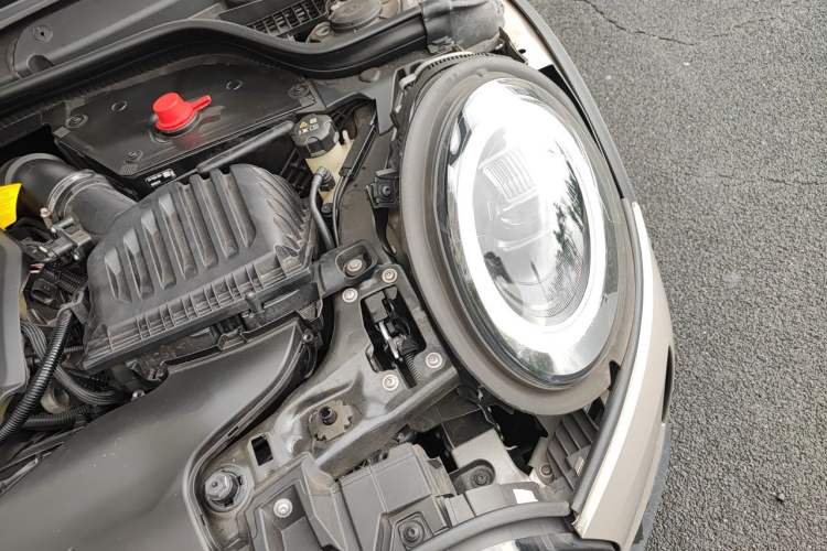 Used MINI 2023 1.5T COOPER Artist Engine Bay Left