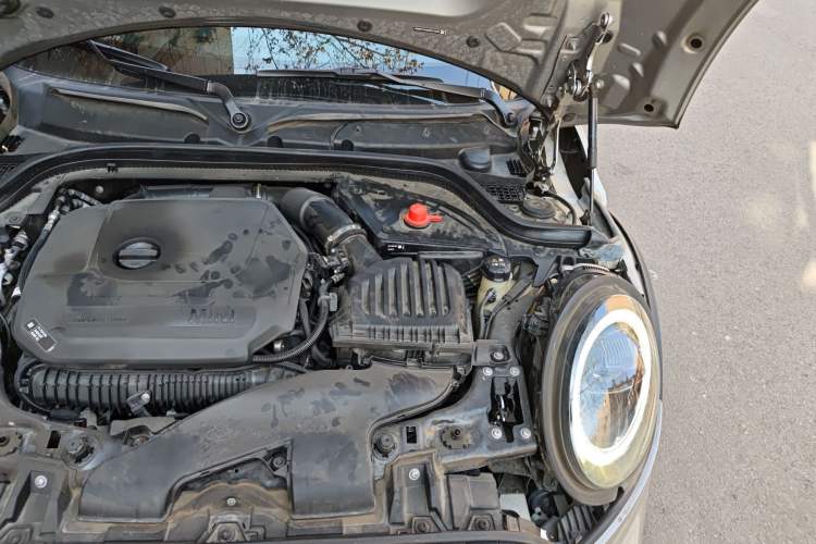 Used MINI 2023 Updated 2.0T COOPER S Racing Driver Engine Bay Left