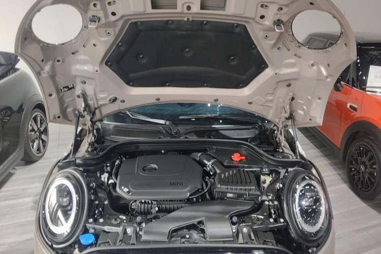 Used MINI 2023 Revised 1.5T COOPER CABRIO Artist Engine Bay