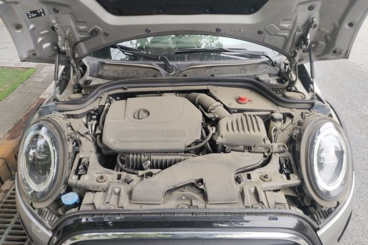 Used MINI 2023 Updated 1.5T COOPER Artist Engine Bay