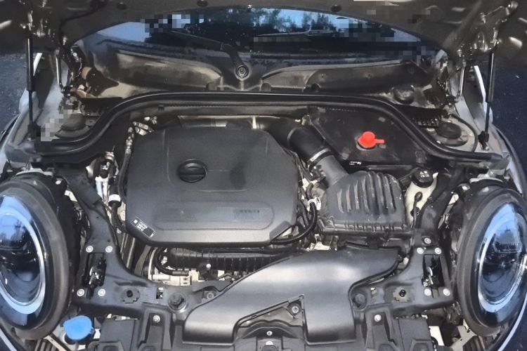 Used MINI 2023 Updated 1.5T COOPER Artist Engine Bay