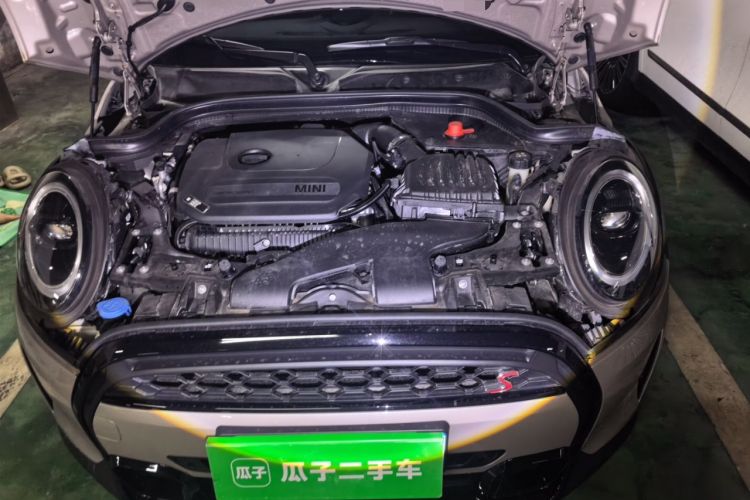 Used MINI 2023 Updated 2.0T COOPER S Artist Engine Bay
