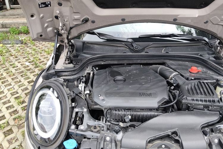 Used MINI 2023 1.5T COOPER Artist Five-Door Edition Engine Bay Right