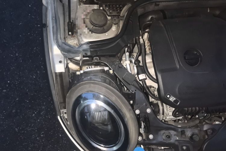 Used MINI 2023 Updated 1.5T COOPER Artist Engine Bay Right