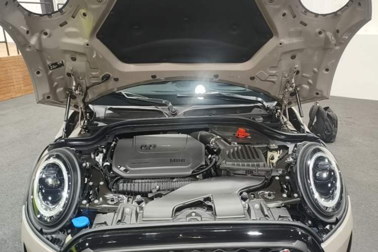 Used MINI 2023 Revised 2.0T COOPER S CABRIO Artist Engine Bay