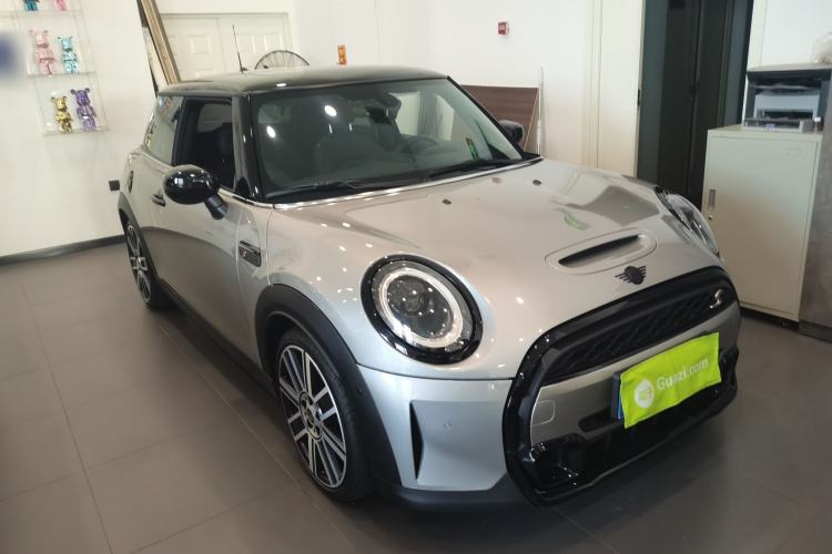 Used MINI 2023 Updated 2.0T COOPER S Artist Exterior 2