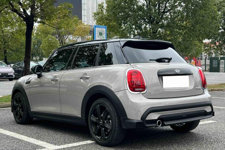 Used MINI 2023 Updated 1.5T COOPER Artist Five-Door Edition Exterior 4