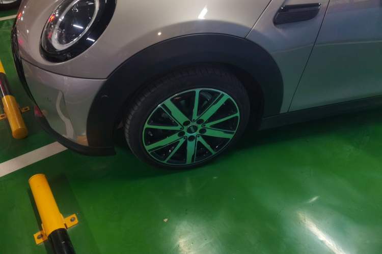Used MINI 2023 1.5T COOPER Artist Exterior 4