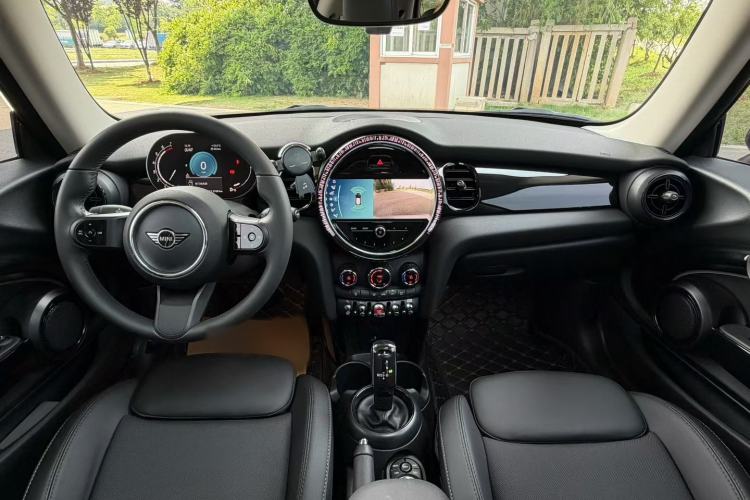Used MINI 2023 Updated 1.5T COOPER Artist Exterior 5