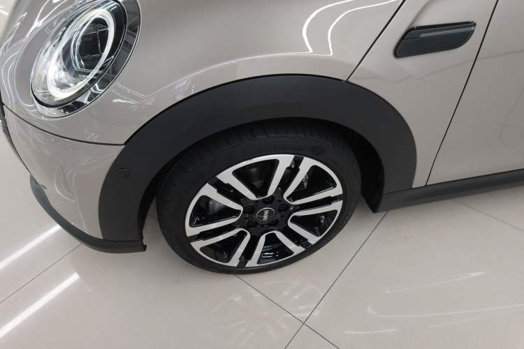 Used MINI 2023 Revised 1.5T COOPER CABRIO Artist Exterior 7
