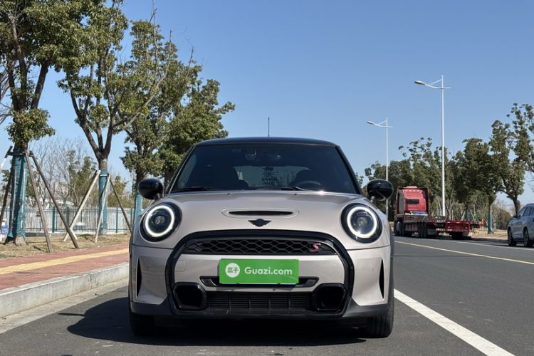 Used MINI 2023 Updated 2.0T COOPER S Artist Exterior 7